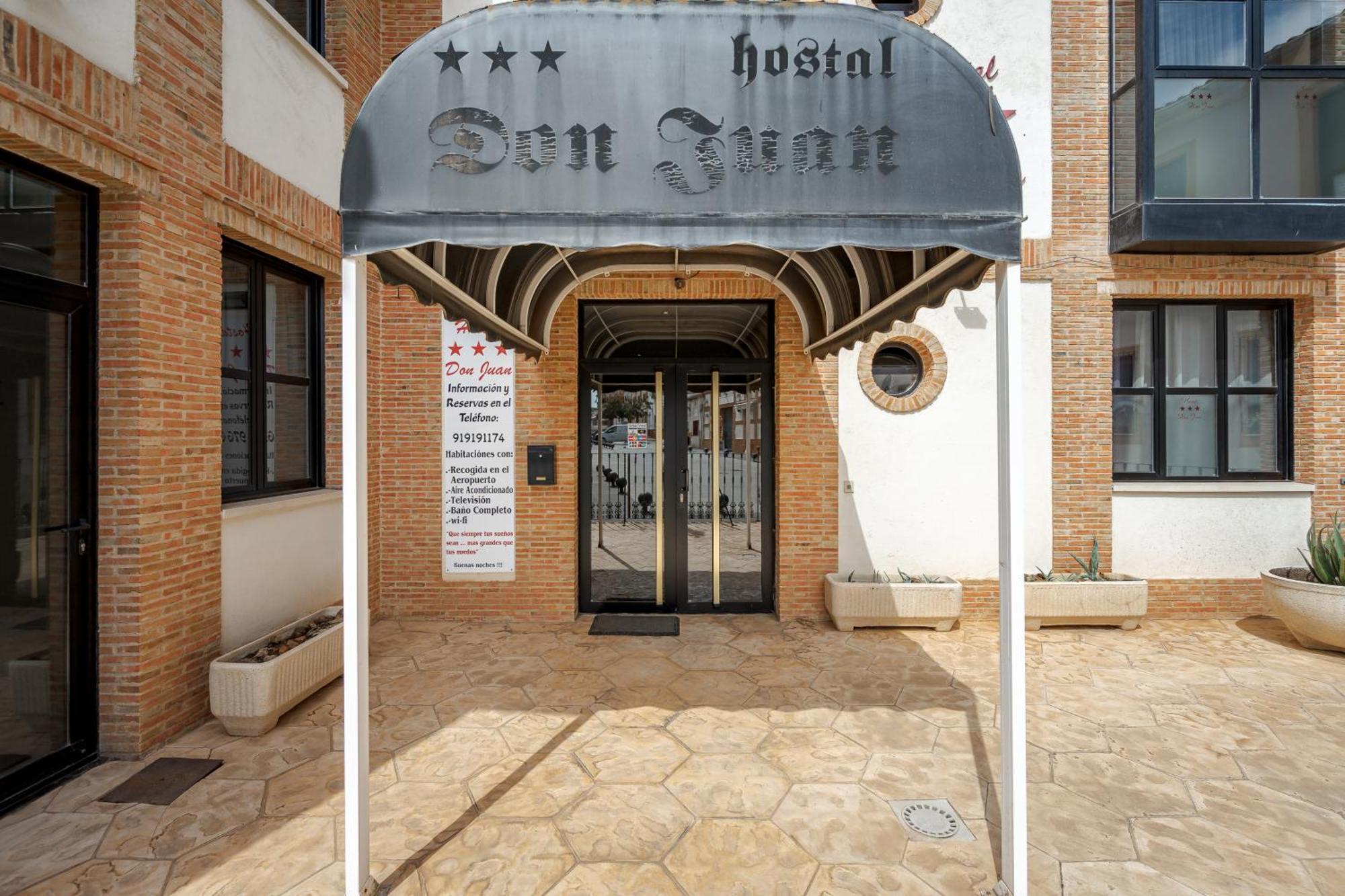 Meco Hostal Don Juan מראה חיצוני תמונה